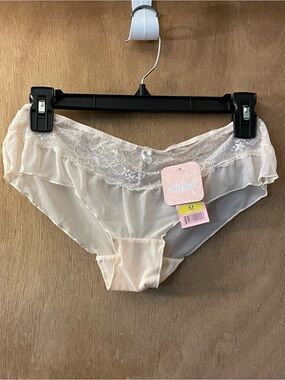 Affinitas Sheer Lace Bikini Panty - Cream